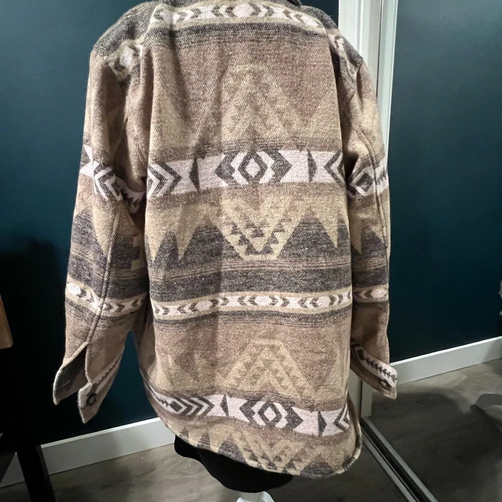 “Shacket” - Picture 2 of 7